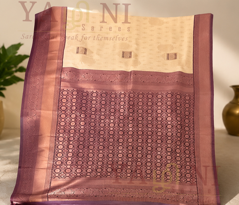 Ivory Cream with Mauve Zari Border & Designer Pallu - Image 3