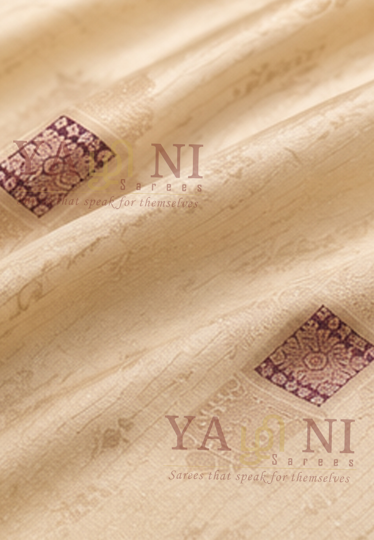 Ivory Cream with Mauve Zari Border & Designer Pallu - Image 1
